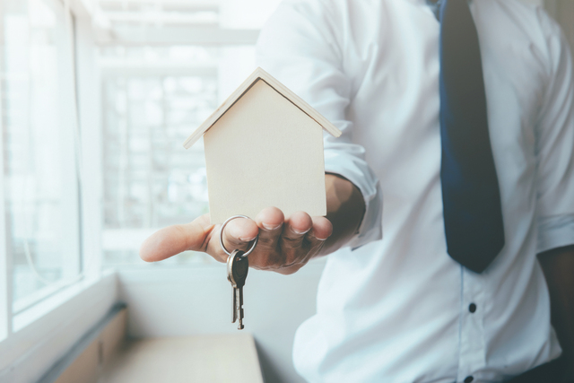 Ventajas e inconvenientes de comprar una casa